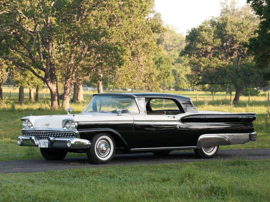  Ford Fairlane 500 Skyliner Retractable Hardtop 1959 года  (фото 6 из 31)